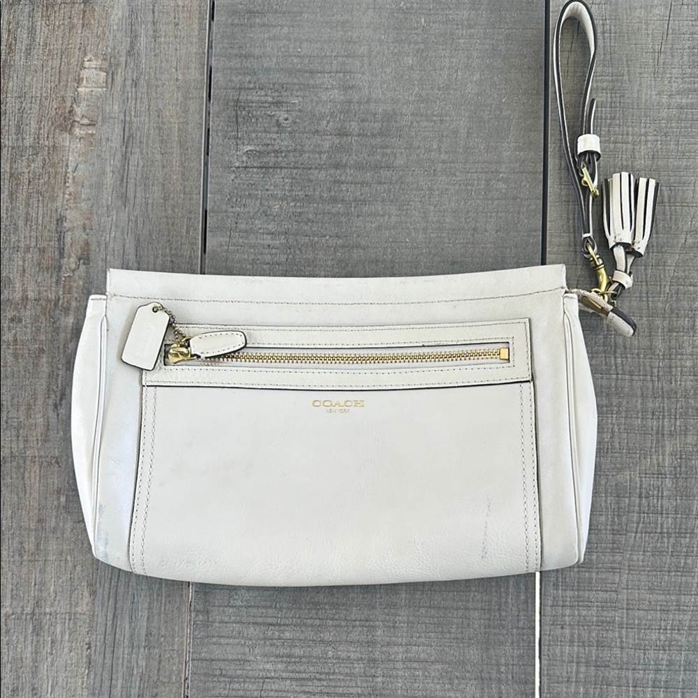 Coach White Leather Wristlet
